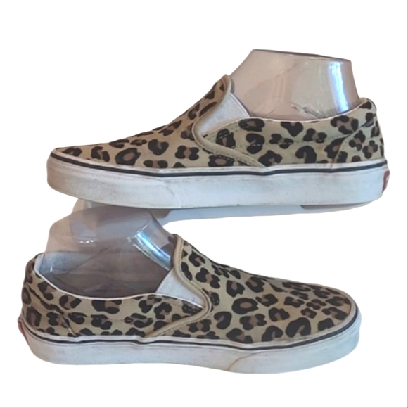 Vans Off The Wall Leopard Print Classic Slip On Low Top Canvas Loafer W 7 M 5.5 - Picture 3 of 17